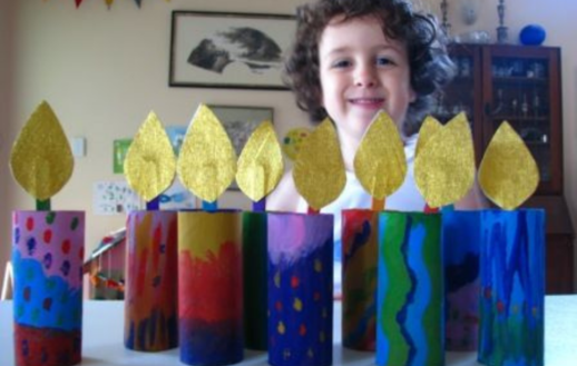 Tot Shabbat - Friday September 19 at 5:45pm Join us for a joyful Tot Shabbat at Temple Chayai Shalom! This special service is designed for young children and their families, featuring music, stories, simple prayers, and a fun craft to take home. It’s a warm and welcoming way to celebrate Shabbat together while meeting other families in our community. Come share dinner and celebrate Shabbat with us.
